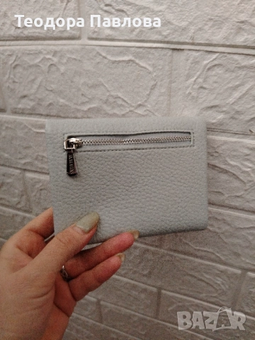 Дамско портмоне , снимка 2 - Портфейли, портмонета - 52905236