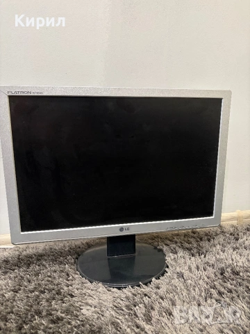 Продавам монитор LG