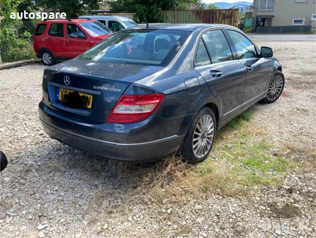 Mercedes W204. C180. Ц180. kompresor. 156кс. 2008г. На части. , снимка 3 - Автомобили и джипове - 50446761