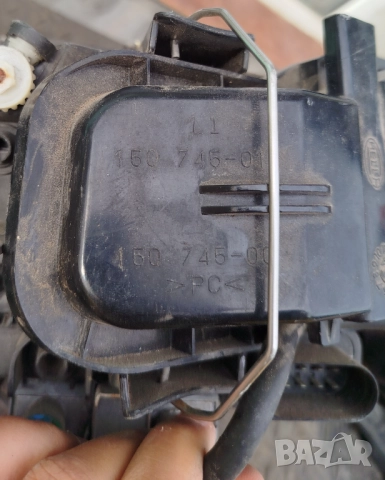 ляв, ксенонов фар- Hella, на части -Audi A6 c5, снимка 5 - Аксесоари и консумативи - 51692777