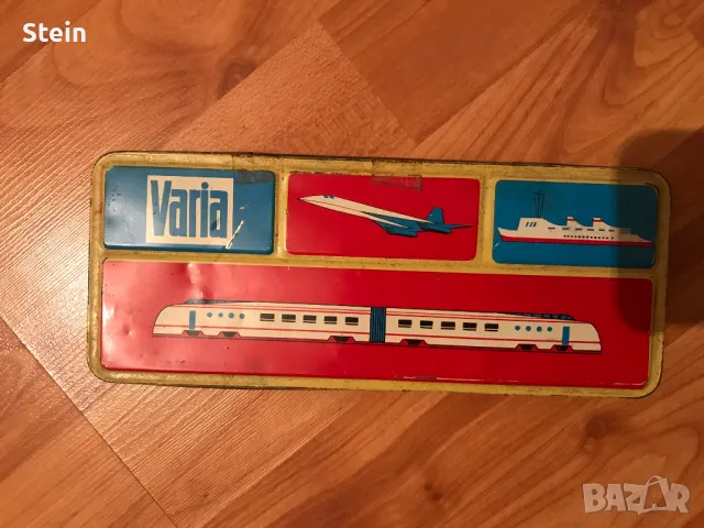 Varia - винтидж метална кутия за водни бои