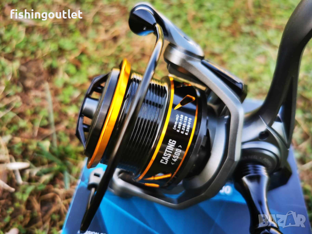 Фидер макара с червячна предавка и 11 лагера Osako Casting 4500/5500, снимка 2 - Макари - 44534908