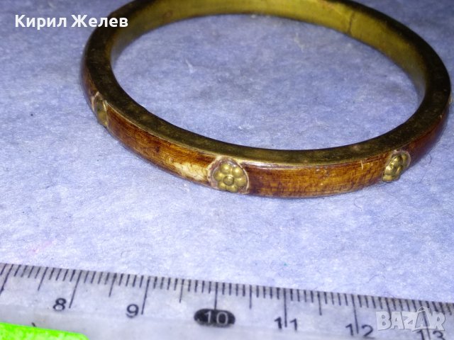 СТАРИННА ТИБЕТСКА ЕТНО ГРИВНА от БРОНЗ и РОГ с ФЛОРАЛНИ БРОНЗОВИ НАБИВКИ МАЙСТОРСКА ИЗРАБОТКА 26328, снимка 15 - Антикварни и старинни предмети - 40865717