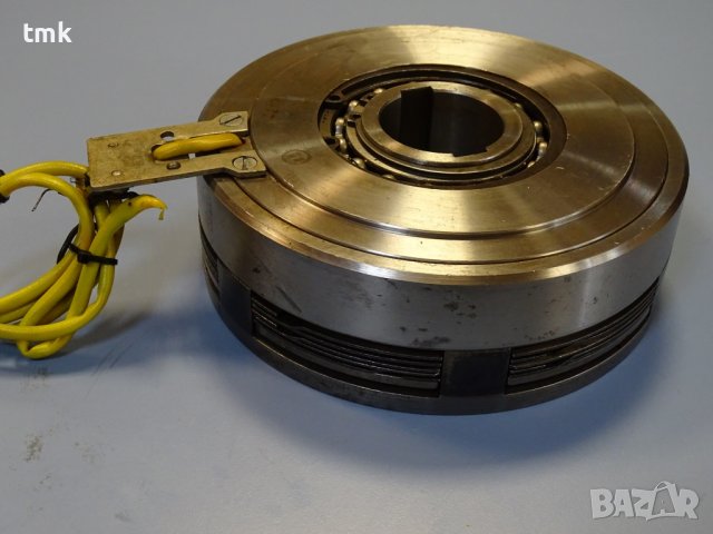 Съединител електро-магнитен Dessau KLDX 20 electromagnetic clutch, снимка 1 - Резервни части за машини - 41084895