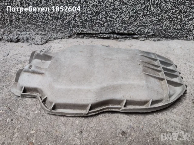Стъкло фар Hella и капачка за Мерцедес 123, снимка 7 - Части - 55849416