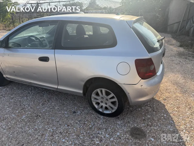 Honda Civic 1.7CDTI - На части!, снимка 2 - Части - 56187082
