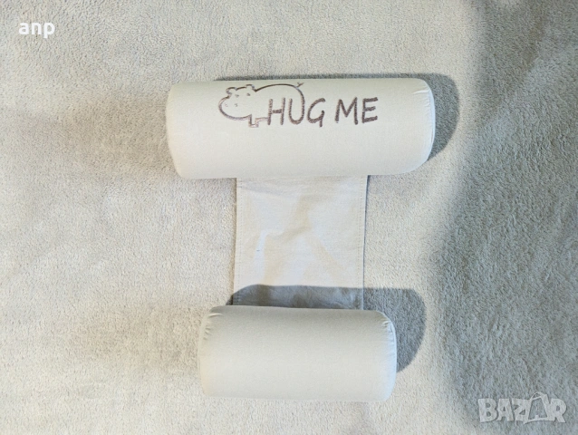 Бебешка възглавница против обръщане Rainy Hug me | Като нова, снимка 3 - Спално бельо и завивки - 53572486