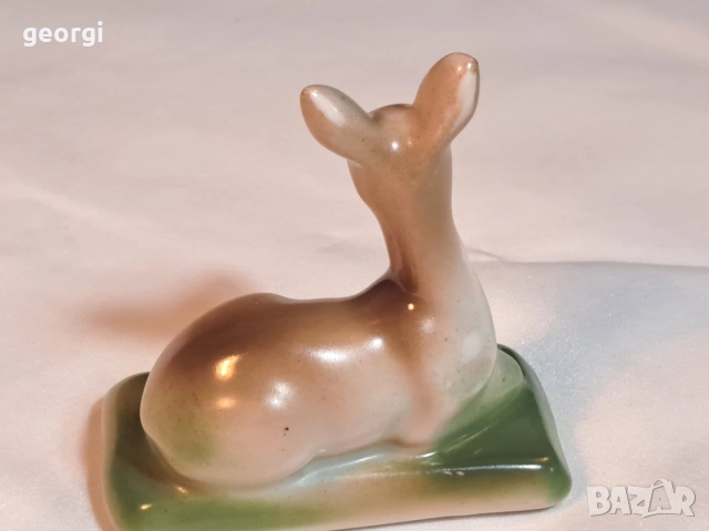 българска порцеланова фигура сърна Изида, снимка 2 - Колекции - 52099759