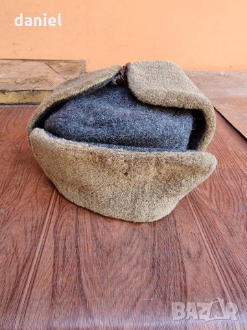 ушанки военни чисто нов