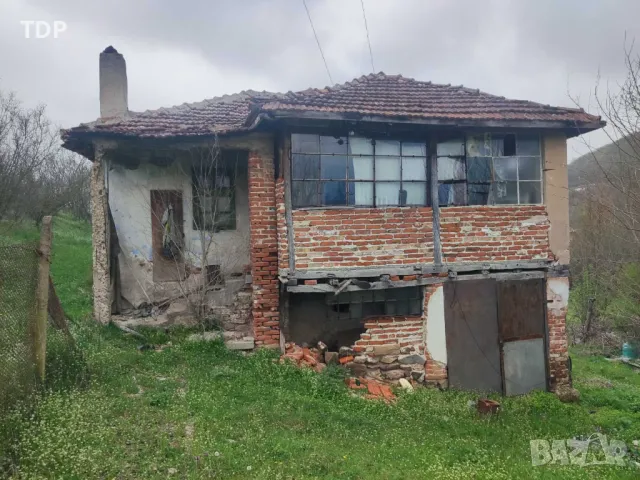 Дворно място с постройка в с Белила , снимка 5 - Къщи - 49727457