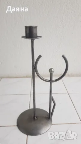 Свещници , снимка 2 - Декорация за дома - 50421197