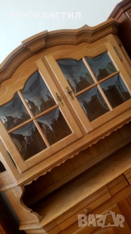 Бюфет масивно дърво 