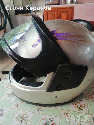 Мото шлем , снимка 4 - Аксесоари и консумативи - 41825320