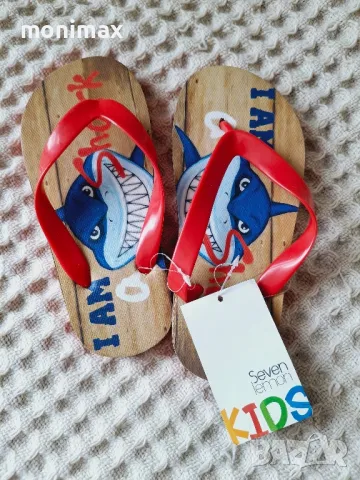 Лот тениска и панталон / бански H&M 122 / 128 , джапанки 32 , снимка 2 - Детски тениски и потници - 36577524