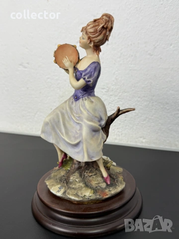 Порцеланова фигура на Сартори / Sartori /  Capodimonte. №7962, снимка 2 - Колекции - 53856523