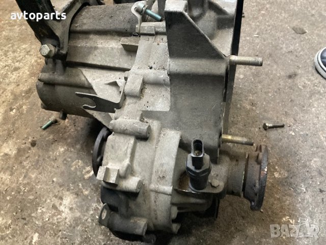 Skoda fabia 1.4mpi 2002година скоростна кутия 5 скорости, снимка 4 - Части - 41975703