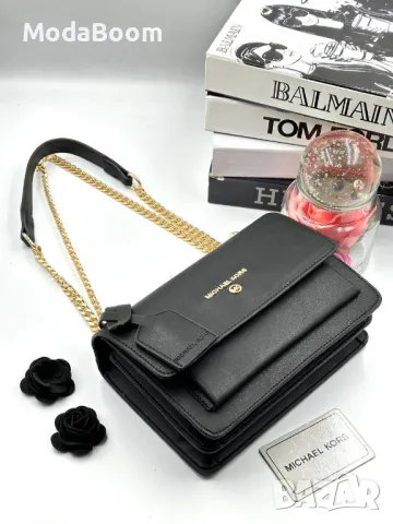 Michael Kors черна дамска чанта , снимка 4 - Чанти - 48565841