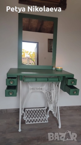 Дамски тоалетки с огледало SINGER, снимка 4 - Тоалетки - 52577671