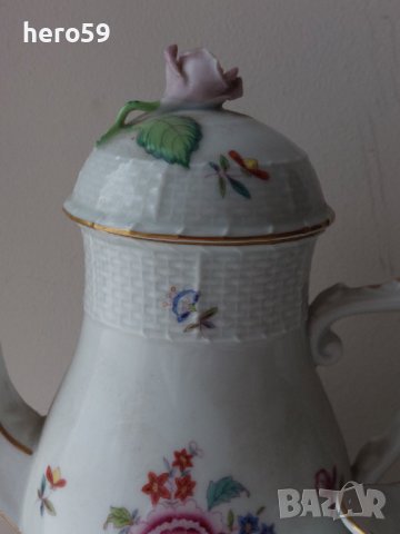 Порцеланов сервиз за кафе фирма Херенд''Herend Queen Victoria Porcelain Coffee'', снимка 7 - Сервизи - 41386690