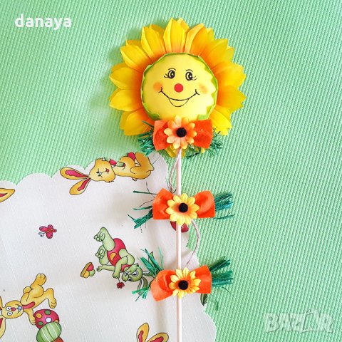 1404 Слънчоглед на пръчка Великденска украса 50см, снимка 2 - Декорация за дома - 35866923