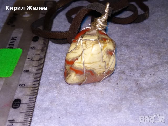 КРАСИВ ВИНТИДЖ - АРТ МЕДАЛЬОН НАТУРАЛЕН КАМЪК ЯСПИС с ШНУРЧЕ от ВЕЛУР 21533, снимка 4 - Колиета, медальони, синджири - 41483295