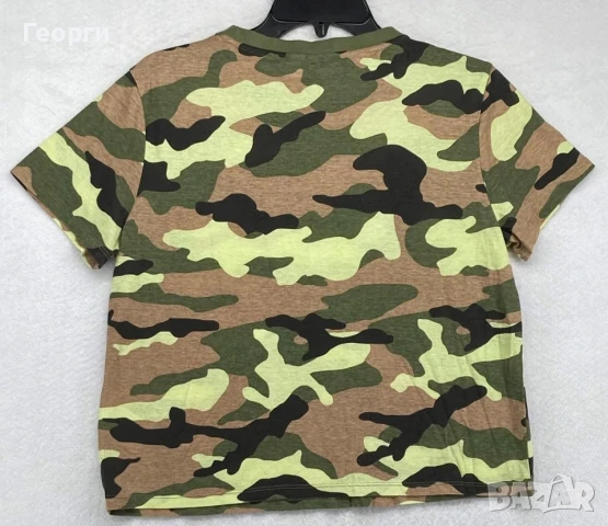 H&M дамска къса тениска с камуфлажна шарка., снимка 2 - Тениски - 50735740