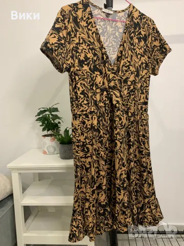 Рокля в размер Л, снимка 6 - Рокли - 47562682