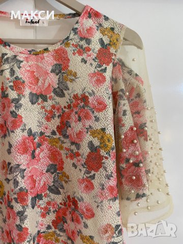 Маркова бутикова ефектна блузка с приказна декорация и прозрачни елементи в свеж флорален десен, снимка 4 - Туники - 33999620