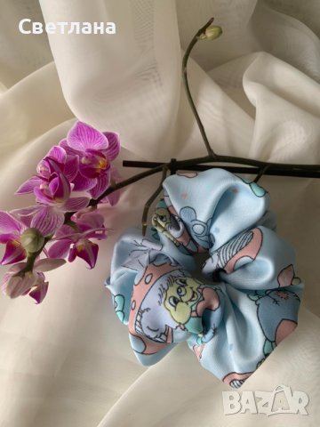 Детски сатенени скръчнита, снимка 2 - Шноли, диадеми, ленти - 41831722