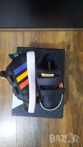 Маратонки Adidas , снимка 2 - Детски маратонки - 53730673