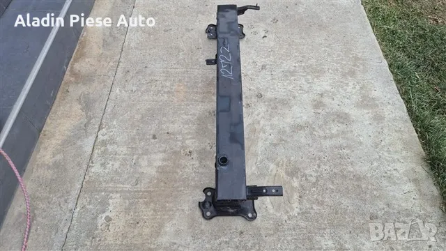 Предна армировка Предна броня Kia Sportage година 2016 2017 2018 2019 2020 2021г , снимка 2 - Аксесоари и консумативи - 49538145