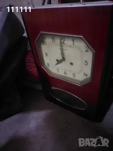 Часовник  стенен работещ, снимка 2 - Други ценни предмети - 36460356