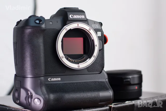 Canon EOS R + оригинален Battery Grip + 3 батерии + RF 50mm f/1.8
