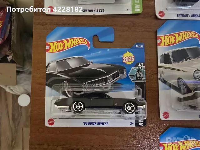 Колекция 7 Hot Wheels колички, модели 2025, нови в опаковка, снимка 4 - Коли, камиони, мотори, писти - 56245629