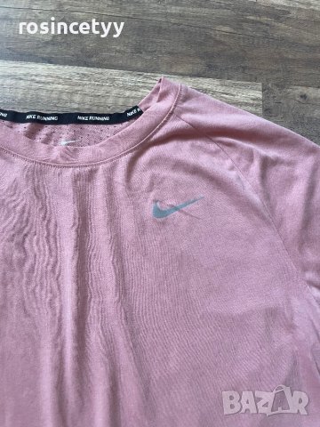 Фланела на Nike , снимка 5 - Блузи с дълъг ръкав и пуловери - 41228623