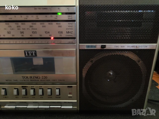 Ретро радио касетофон ITT, снимка 3 - Радиокасетофони, транзистори - 50711820