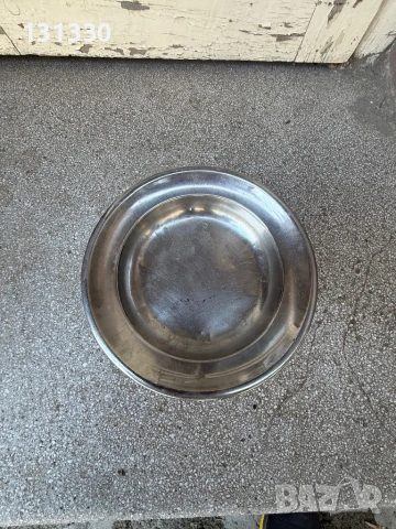 Продавам чиния алпака 