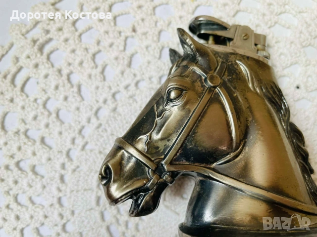 Красива запалка от Англия от цветен метал, снимка 2 - Антикварни и старинни предмети - 53389490