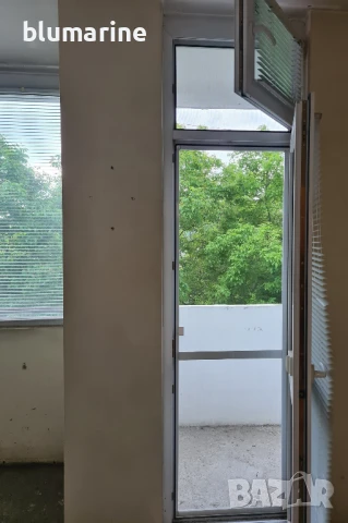 Вратопрозорец от PVC Salamander с Комарници, PVC перваз и Al щори, снимка 4 - Дограми - 50462761