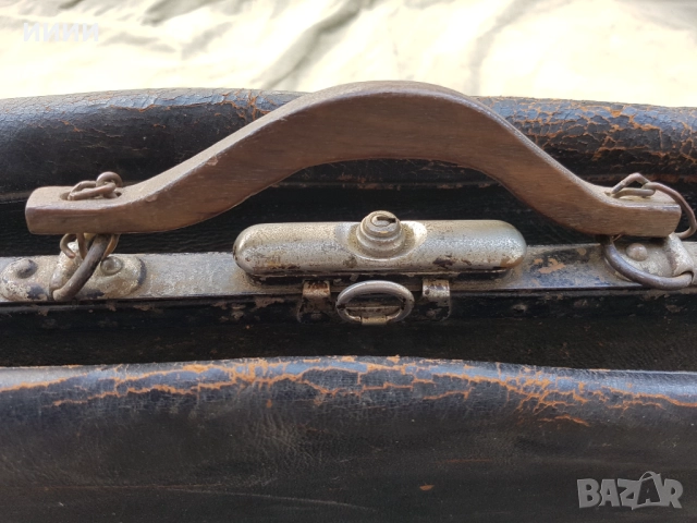 Докторска чанта куфар, снимка 4 - Антикварни и старинни предмети - 52858849