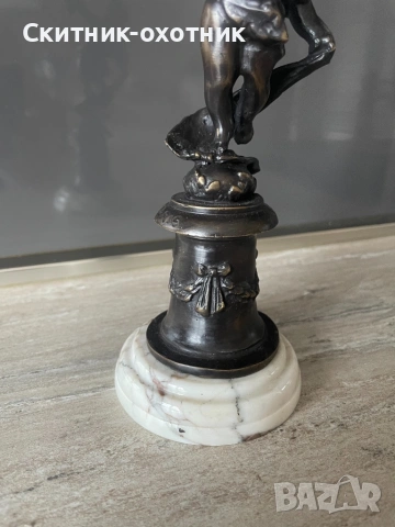 Антикварна бронзова статуетка, снимка 2 - Антикварни и старинни предмети - 53221442