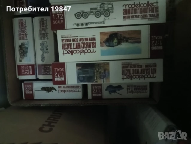 Стендови Сглобяеми Модели в Мащаб 1/72, снимка 2 - Други ценни предмети - 51383572