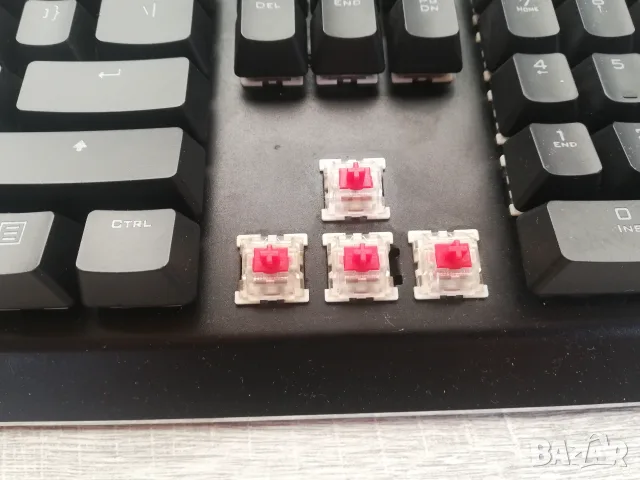 TRUST GXT 890 Cada механична клавиатура с RGB подсветка, снимка 4 - Клавиатури и мишки - 56119232