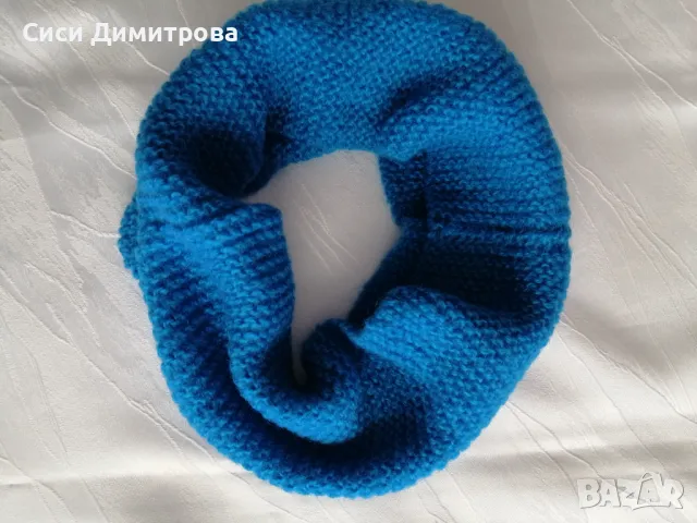 Шапка и шал комплект, ръчно плетиво, снимка 2 - Шапки - 48753743