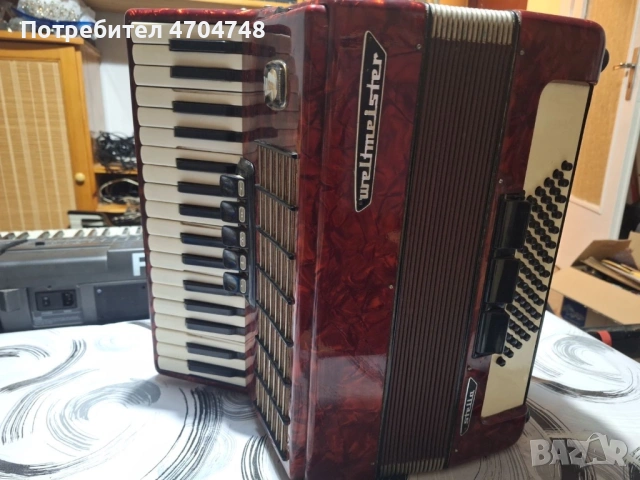 Акордеон Велтмайстер Стела 60 баса, снимка 4 - Акордеони - 53135953