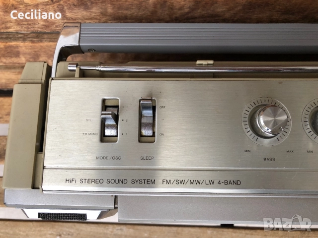 Радиокасетофон  Crown  CSC 950L(Japan), снимка 9 - Радиокасетофони, транзистори - 51860495