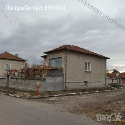 Продавам къща в с. Черна гора, снимка 1 - Къщи - 48886154