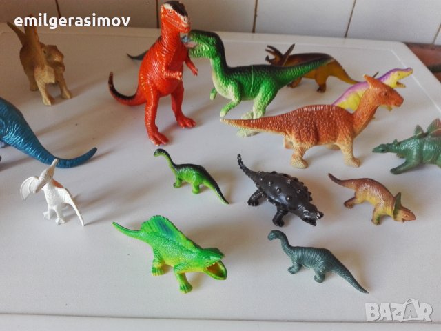 Пластмасови домашни и диви животни и лот динозаври., снимка 2 - Колекции - 35899747