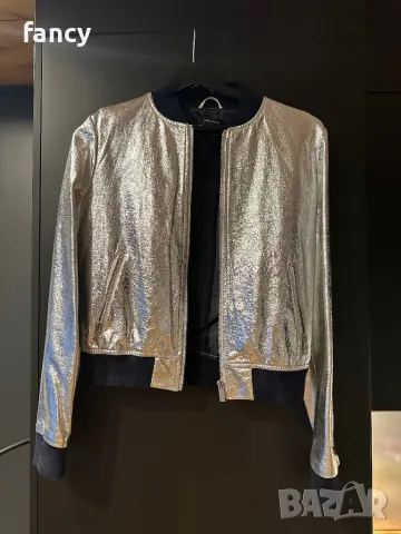 Късо сребристо кожено яке Zara, снимка 2 - Якета - 49499860