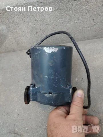 Циркулационна помпа Grundfos 25-8, снимка 4 - Водни помпи - 56296166